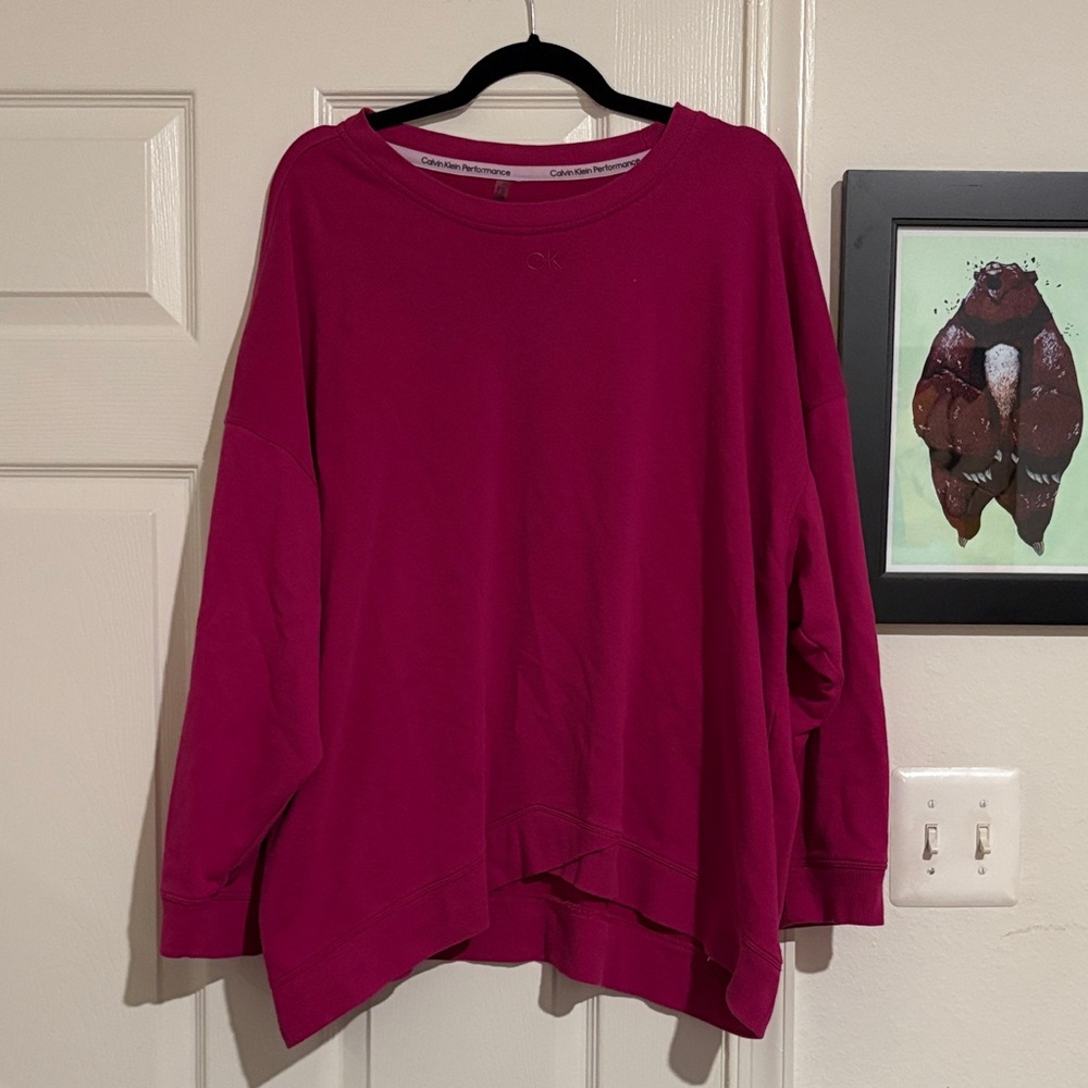 Calvin Klein Women's Fuchsia Sweatshirt